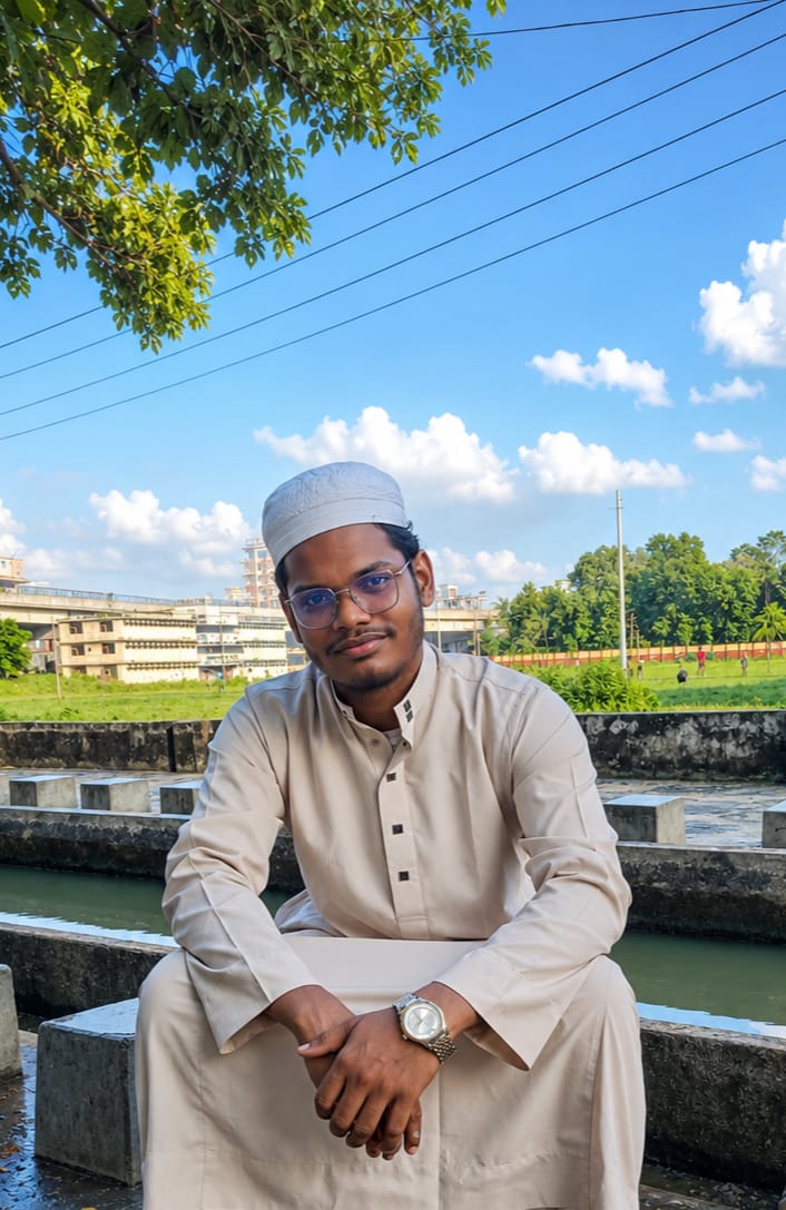 হাফেজ মুহা: রবিউল ইসলাম।